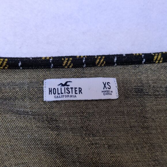 Hollister Plaid Crop Top Juniors XS Cap Sleeve Square Neck Button Black Yellow - Picture 2 of 9